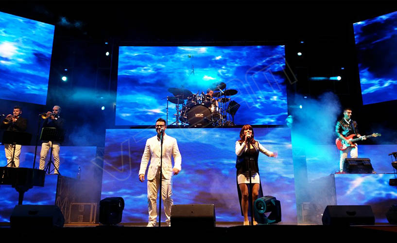 意大利LED租賃顯示屏An6.944項(xiàng)目