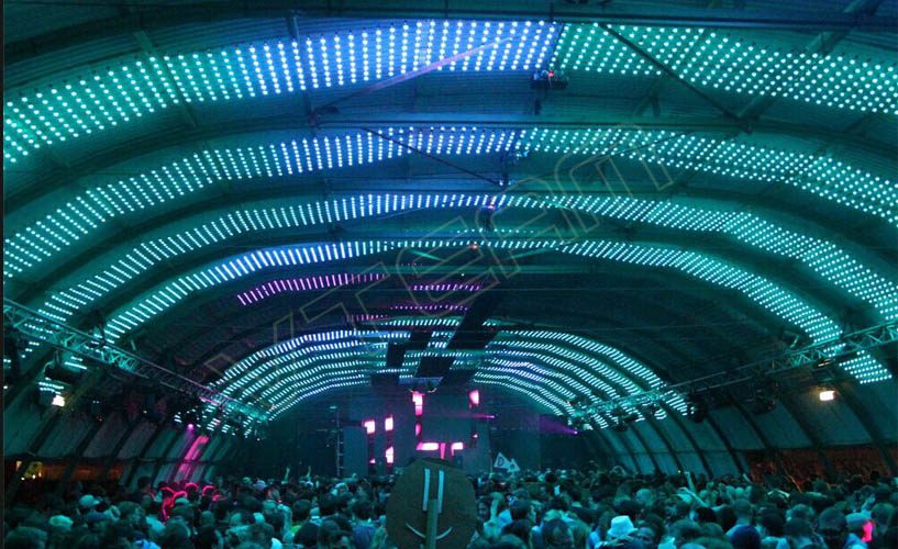 荷蘭露天體育館耐克發(fā)布會 LED軟屏MJ4-P100