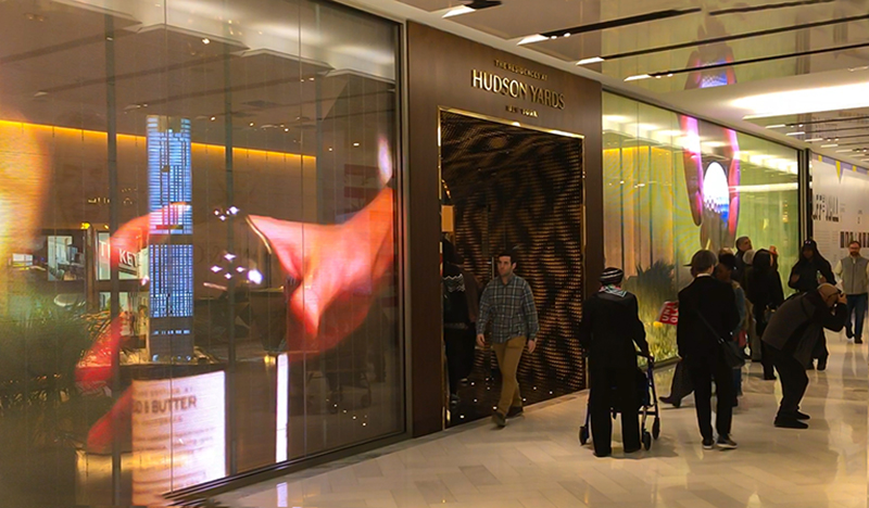 美國紐約哈德遜城市廣場櫥窗透明屏項(xiàng)目