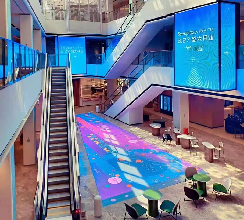 湖北荊門種子廣場(chǎng)LED透明屏項(xiàng)目