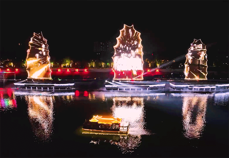 河南漯河紅楓廣場led網(wǎng)格屏項目